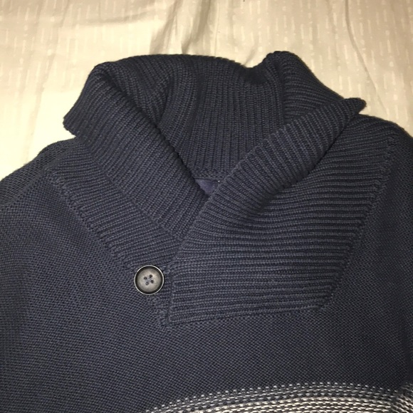 Gap sweater - Picture 2 of 3